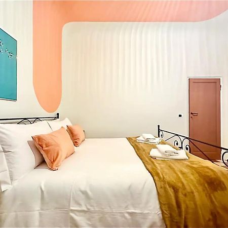 Raffaelli Rooms Travel Florence Close San Frediano ภายนอก รูปภาพ