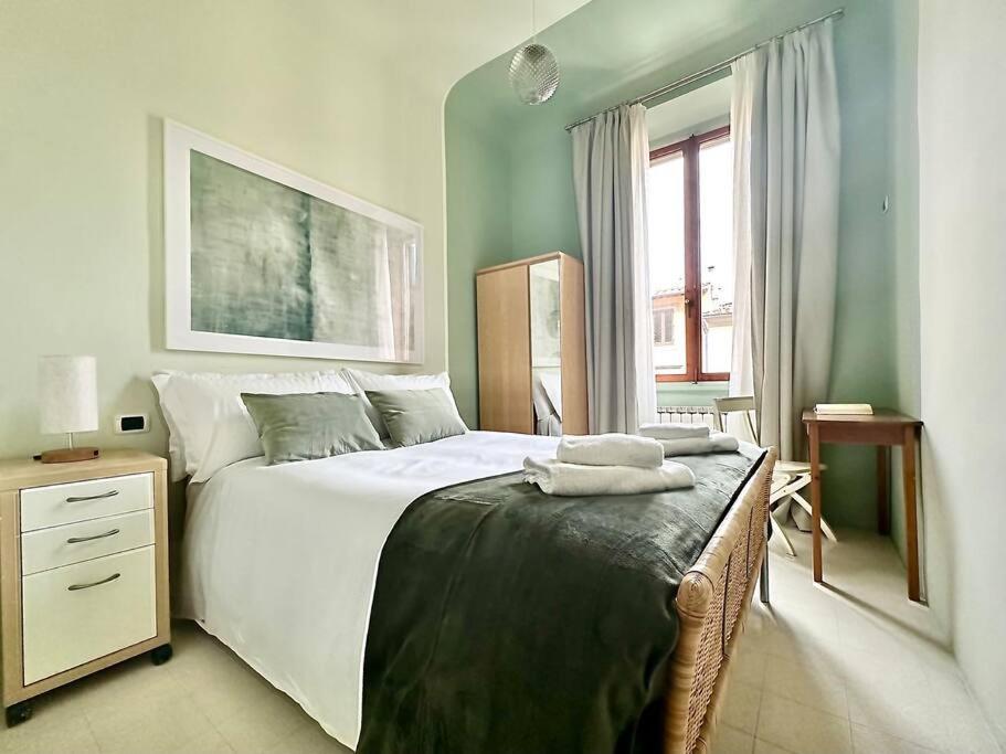 Raffaelli Rooms Travel Florence Close San Frediano ภายนอก รูปภาพ