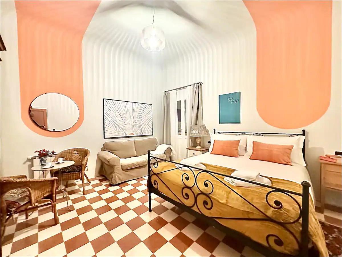 Raffaelli Rooms Travel Florence Close San Frediano ภายนอก รูปภาพ
